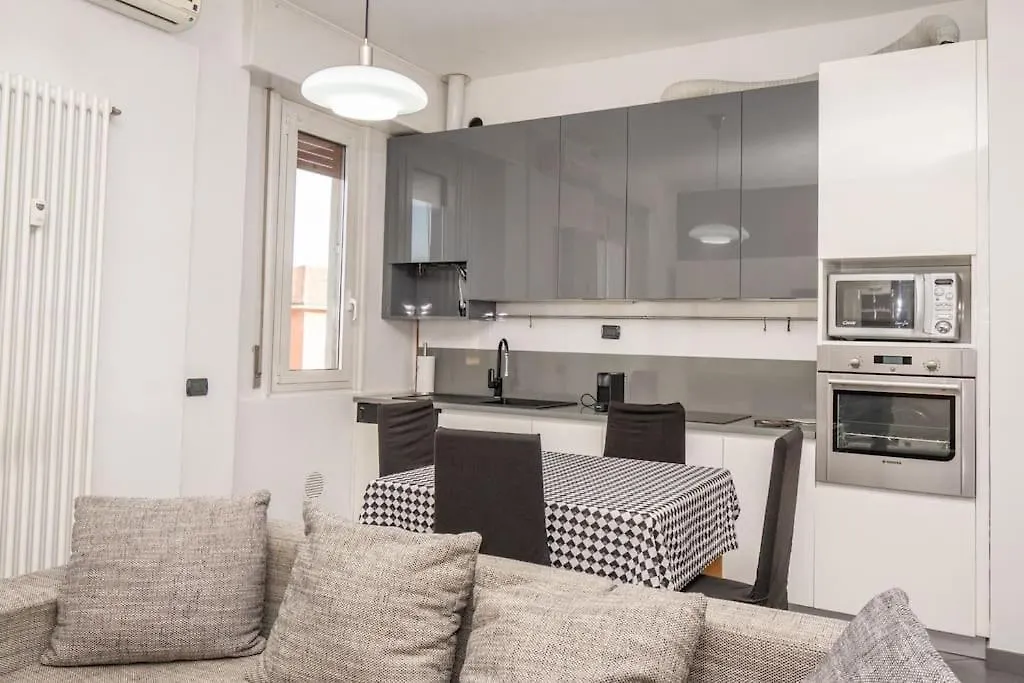 Apartment Grazioso Appartamento In Bicocca Con Ac E Wi-Fi Milan Italy