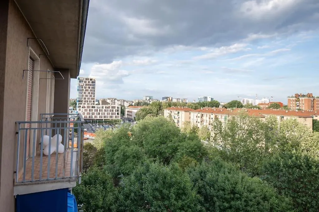 Grazioso Appartamento In Bicocca Con Ac E Wi-Fi Milan Apartment