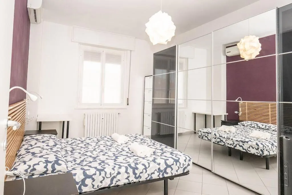 Grazioso Appartamento In Bicocca Con Ac E Wi-Fi Milan